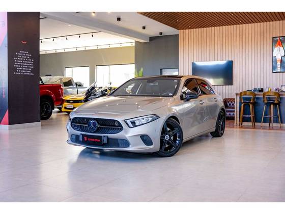 MERCEDES-BENZ A 250 2.0 CGI GASOLINA SPORT 7G-DCT